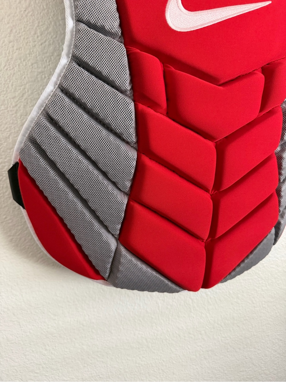 Nike Diamond Elite Ohio State PE Baseball Catchers Chest Protector Men Size 17" - Picture 3 of 13